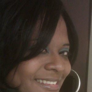 Meet your Posher, Sheena larissa